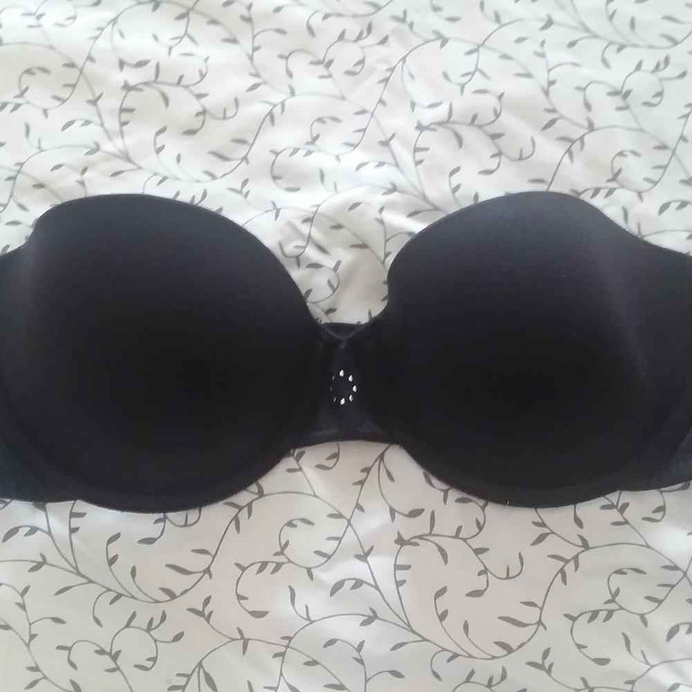 Black Strapless Bra MaidenForm 36C